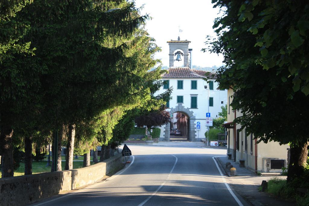 Albergo Ristorante La Rocca Firenzuola Εξωτερικό φωτογραφία