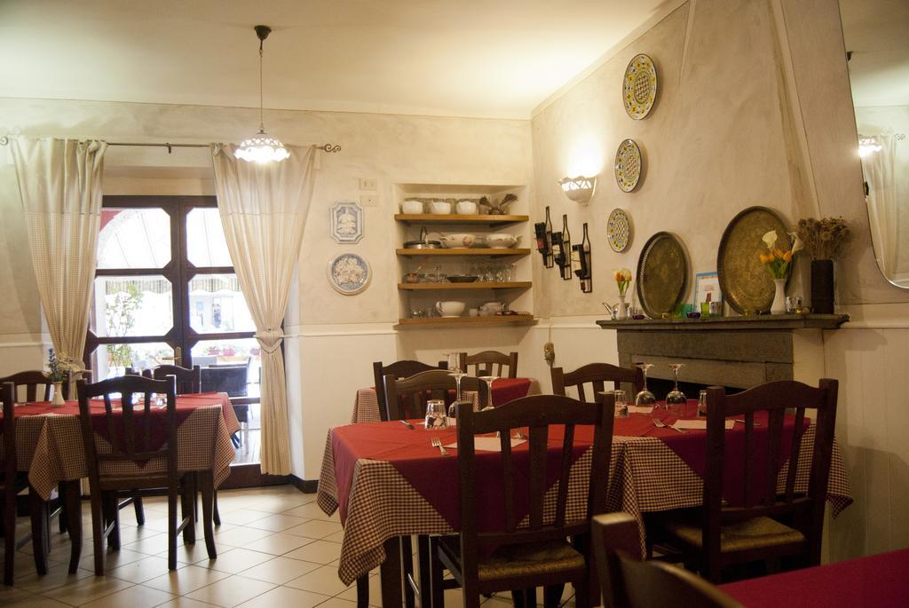 Albergo Ristorante La Rocca Firenzuola Εξωτερικό φωτογραφία