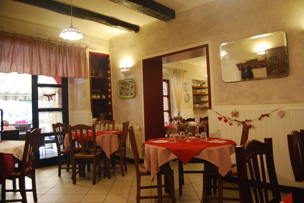 Albergo Ristorante La Rocca Firenzuola Εξωτερικό φωτογραφία